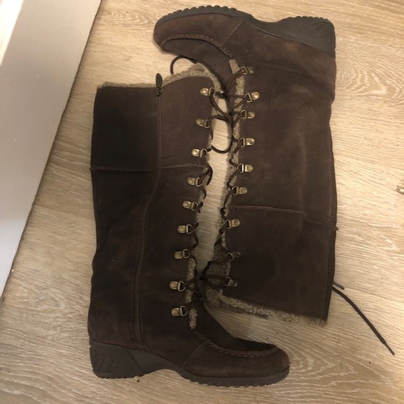 Stunning Khombu boots size 8.5 for winter or snow - Picture 5 of 7